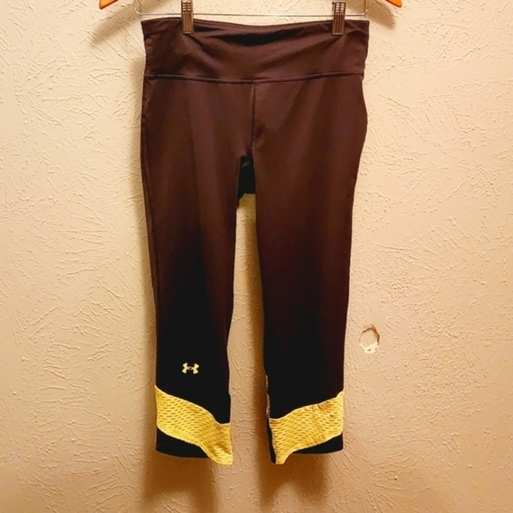 Really pretty‎ Teal anf Pink Under Armour with waist string for the perfect fit.